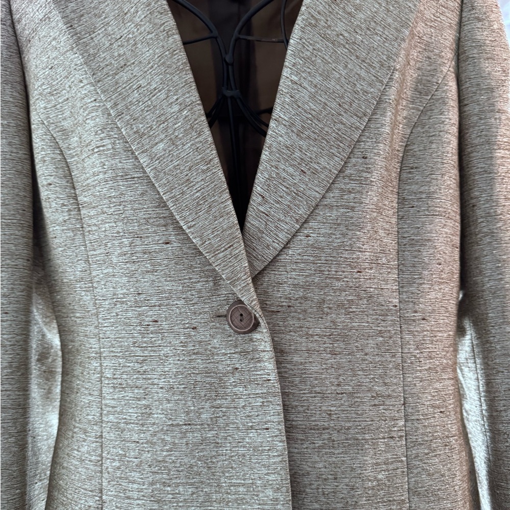 Women's tan tweed Blazer and Skirt Set - Picture 2 of 9